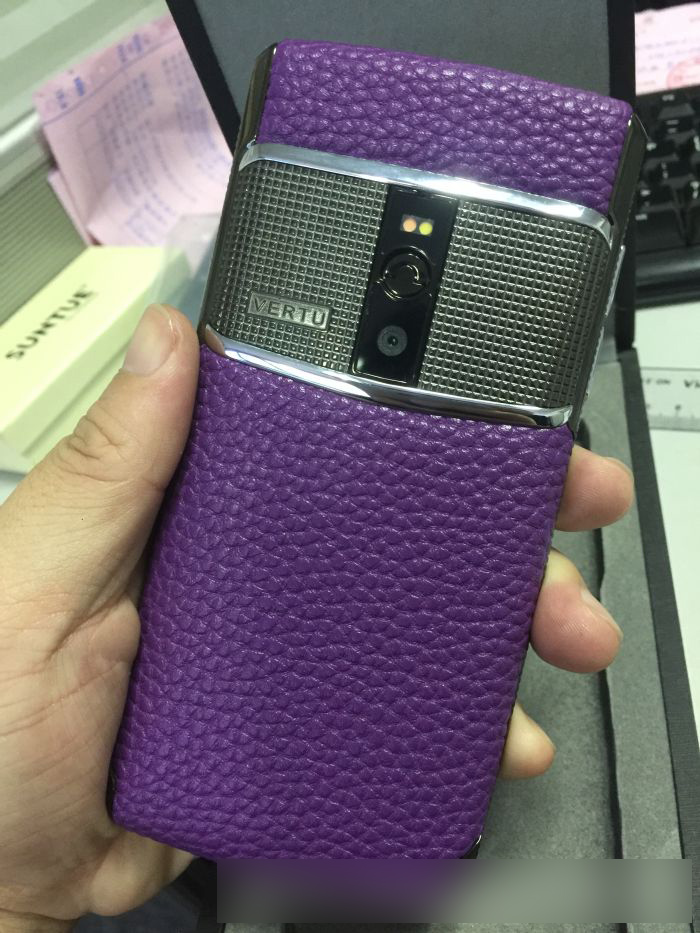 Vertu Signature Touch Purple lizard leather with Clous De Paris fake phone, replica phone, copy phone, clone phone